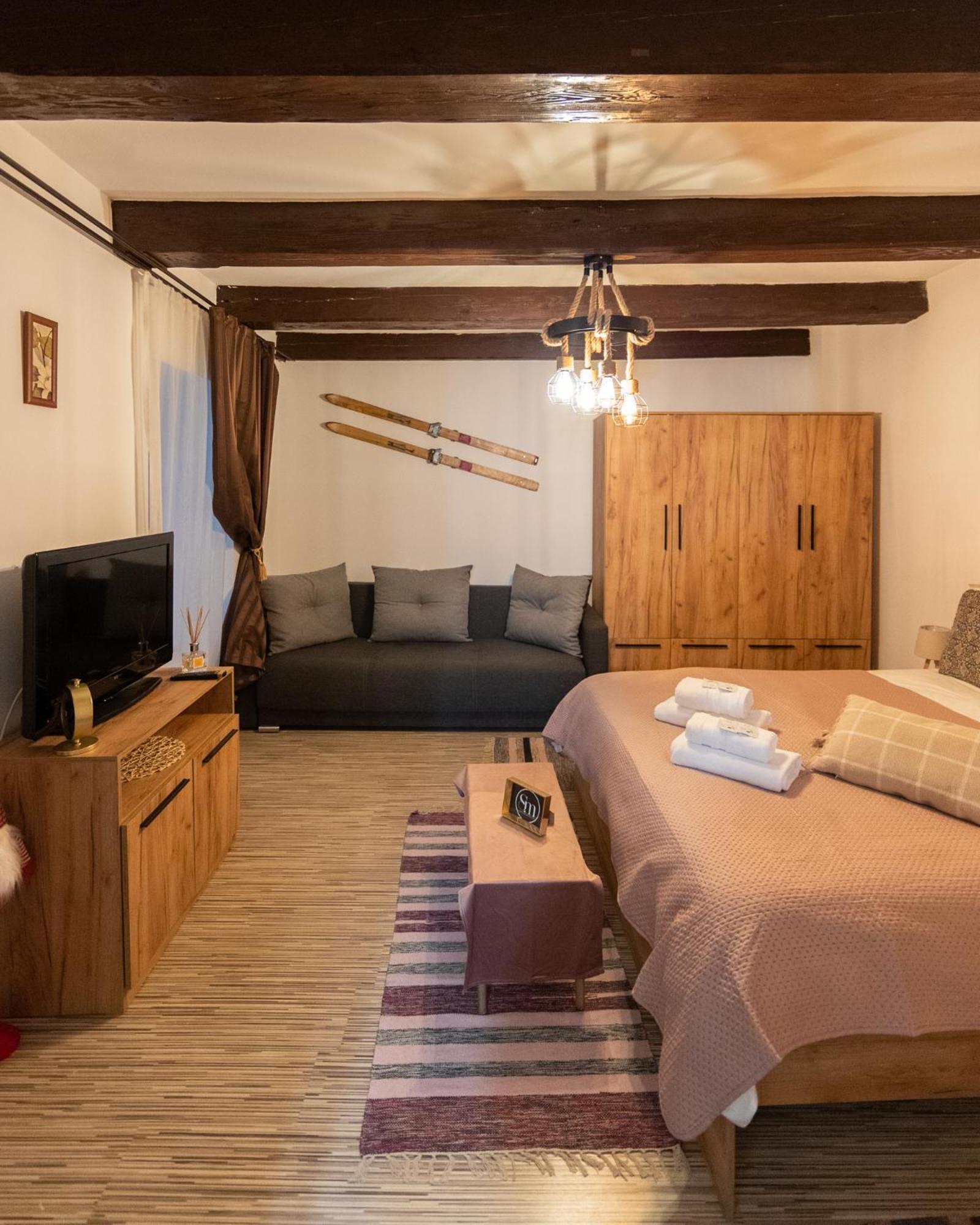 Saint Marco35Th Apartment บราชอฟ ภายนอก รูปภาพ