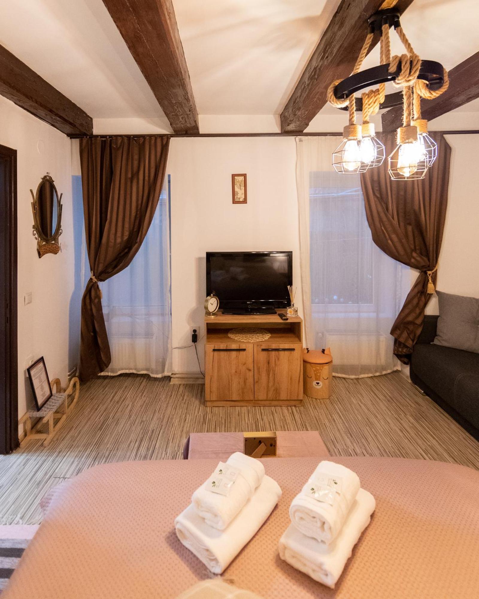 Saint Marco35Th Apartment บราชอฟ ภายนอก รูปภาพ
